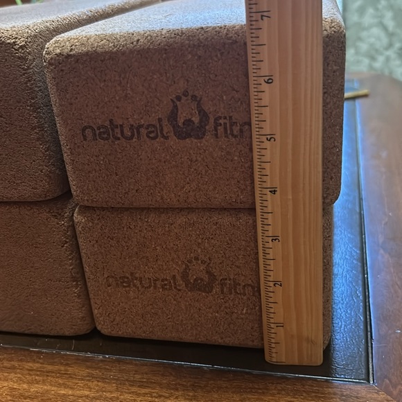 Yoga Book and block bundle with strap - Picture 8 of 8